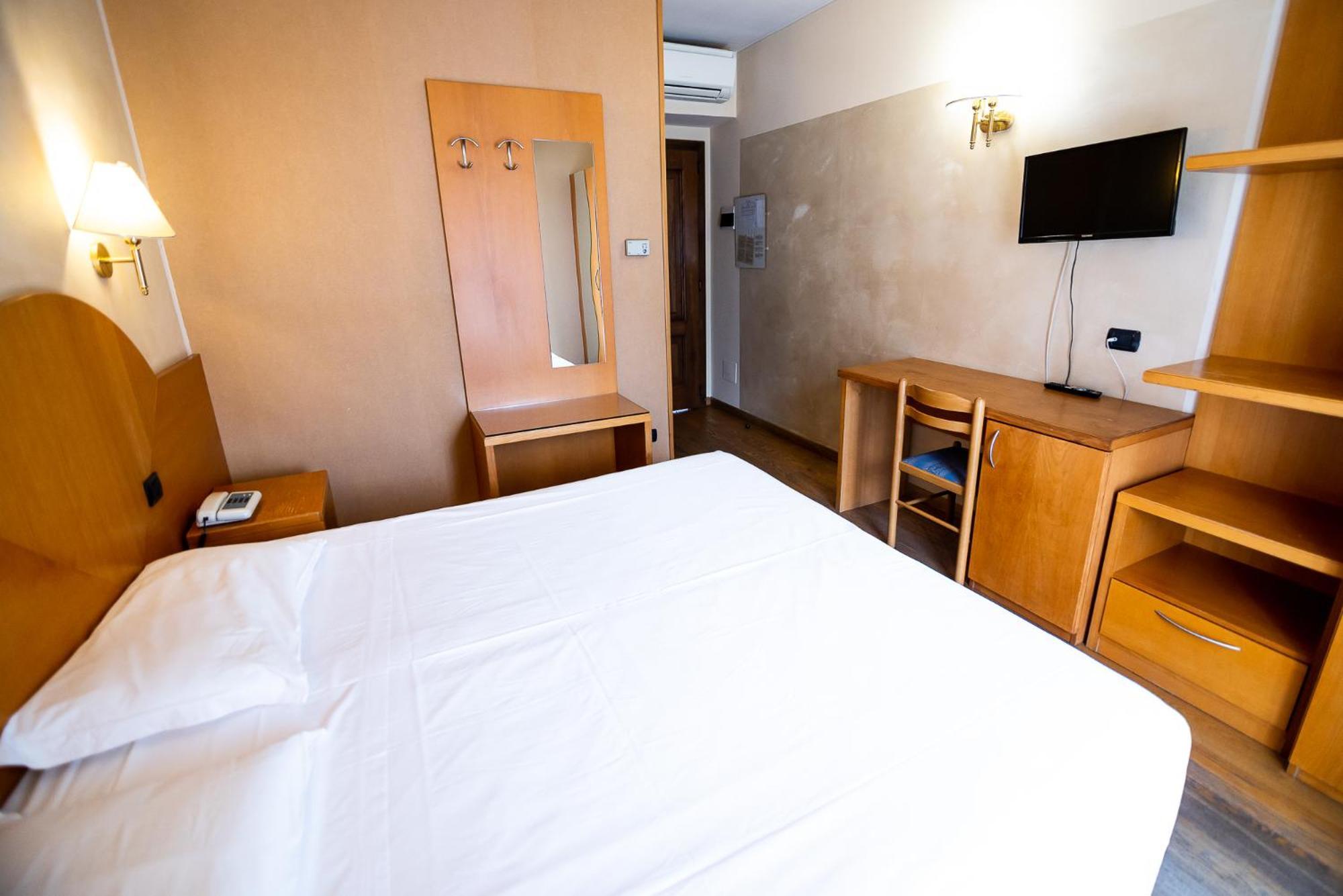 Hotel Rendez Vous Châtillon Extérieur photo