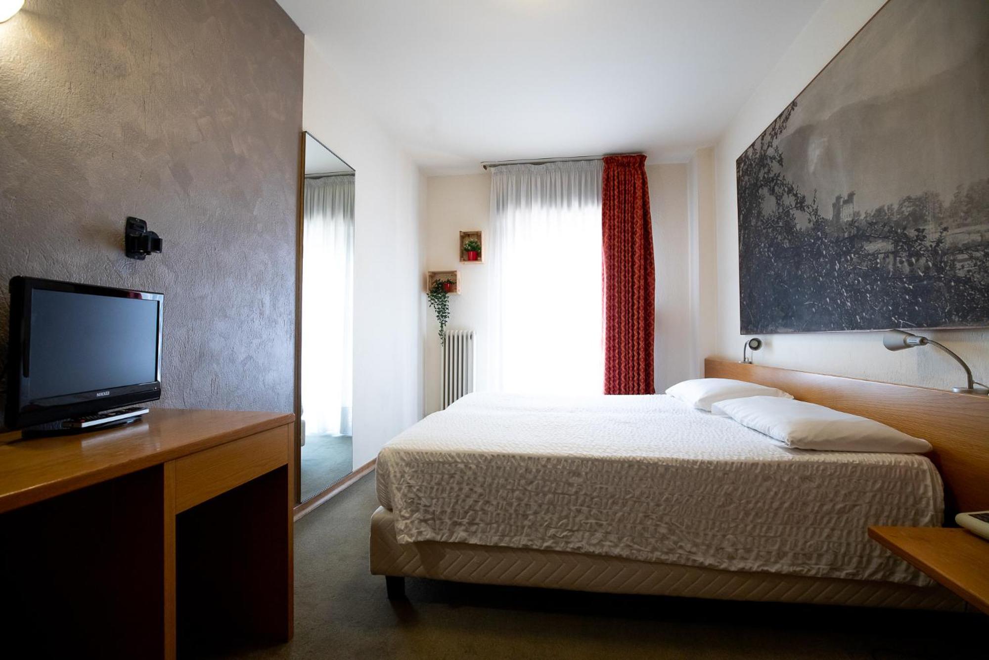 Hotel Rendez Vous Châtillon Extérieur photo